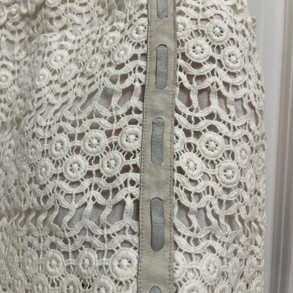 Maje Paris White Lace Mini Skirt with Sheer Details (FR 38 / US 6) - Picture 5 of 10